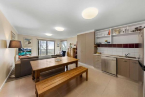 2 Higgi Drive - Ski in Ski Out, Hotham Heights